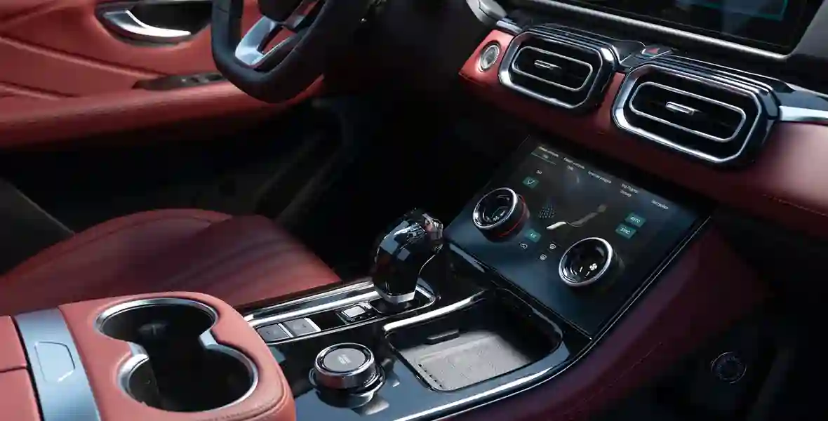 Новость SOUEAST (Тест-драйв SOUEAST S07: легкость, стиль и полный привод)