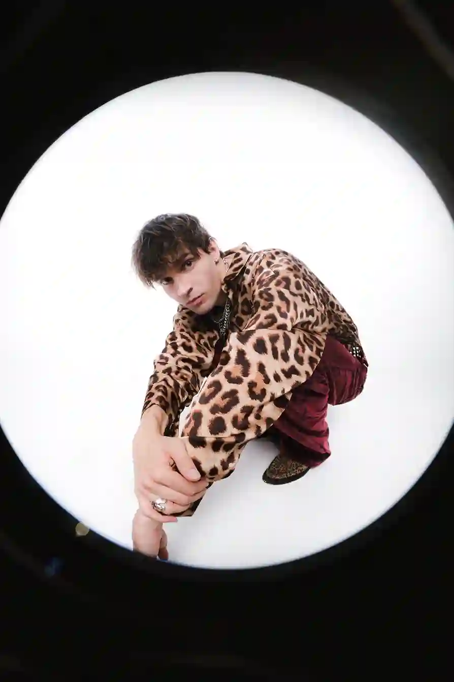 Новость SOUEAST (Певец Никита Киоссе: «Мне приходится выгрызать интерес к себе, много и кропотливо работать»)